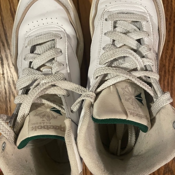 Reebok Wo Club C Geo Mid Sneaker - Picture 7 of 12